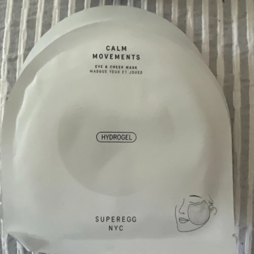 NWT SuperEgg NYC - Calm Movements Eye & Cheek Mask